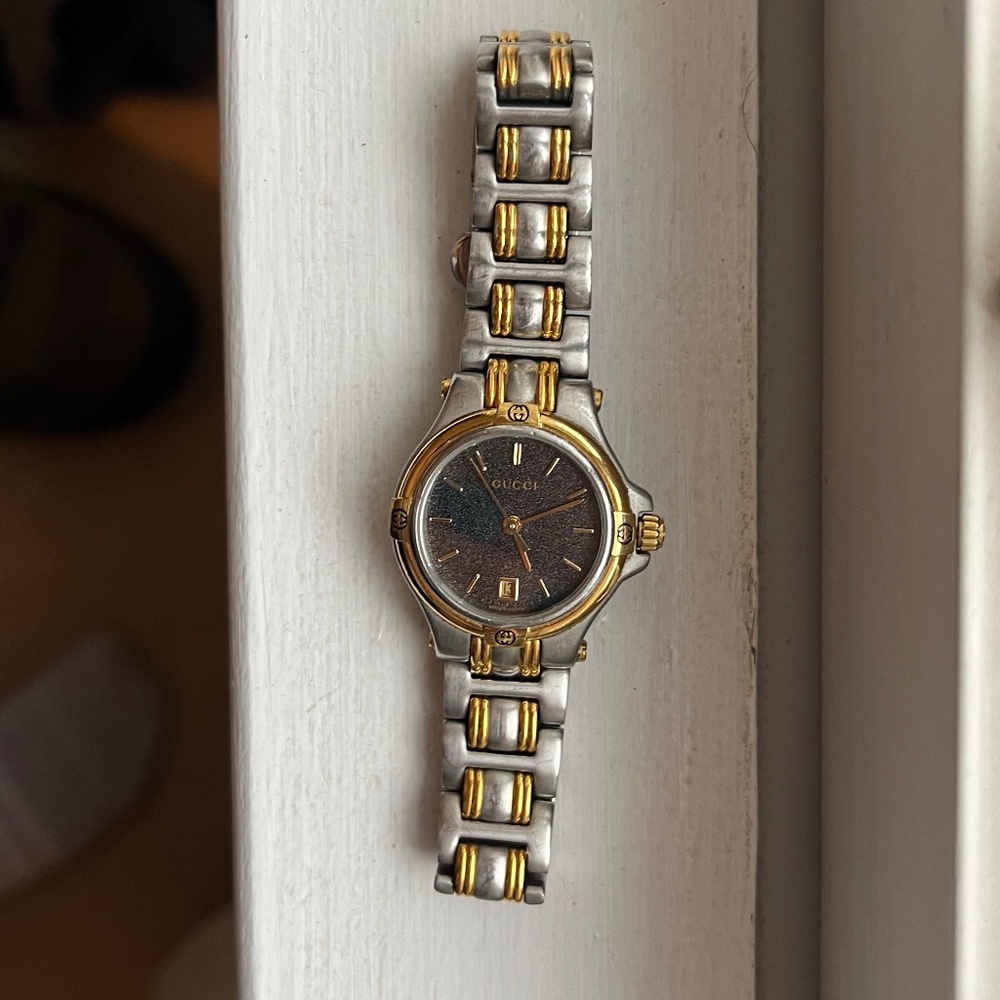 Gucci watch